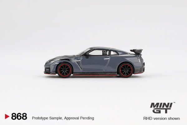 Nissan GT-R Nismo 2024 NISMO Stealth Gray - Image 4