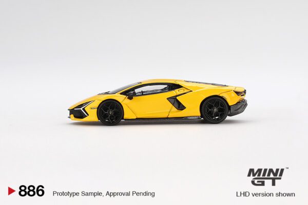 Lamborghini Revuelto Giallo - Image 4