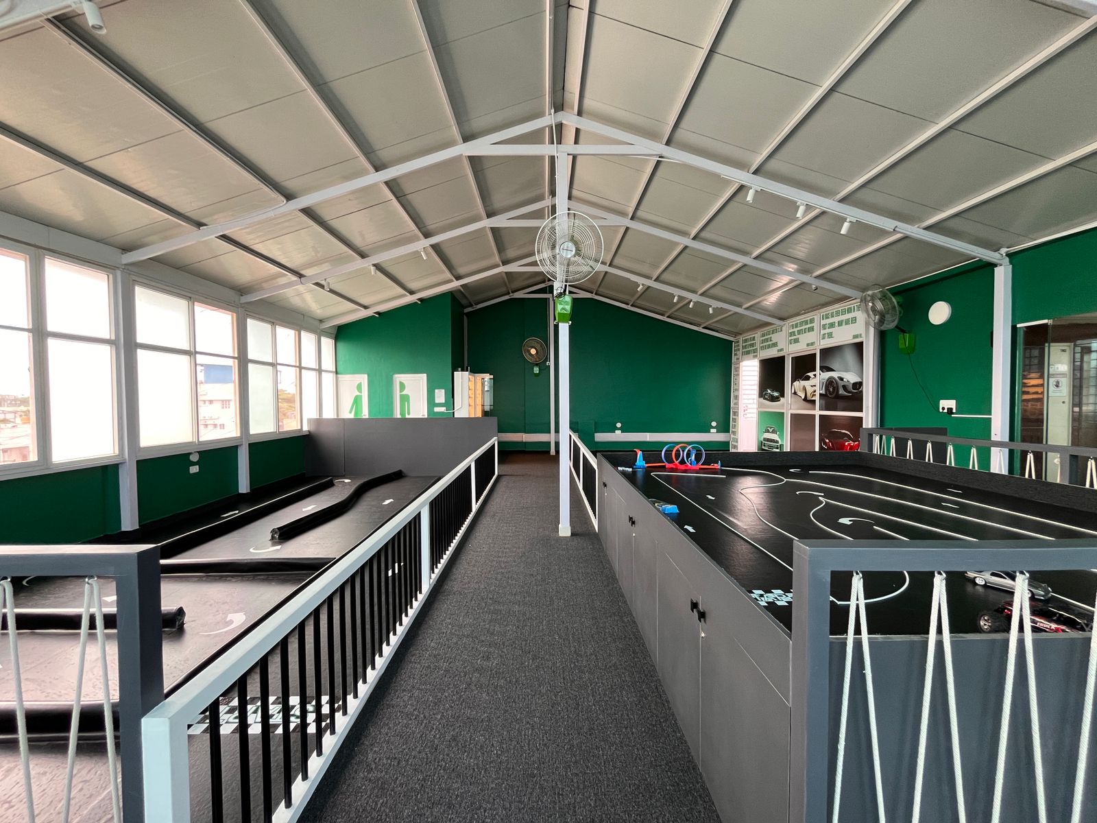 Indoor RC racing arena at RACEiN PARC in Jayanagar, Bengaluru. Looking for RC racing in Bangalore? Discover where to race RC cars indoors, compare venues, explore racing formats, and find beginner-friendly RC tracks in Bengaluru. RC racing in Bangalore